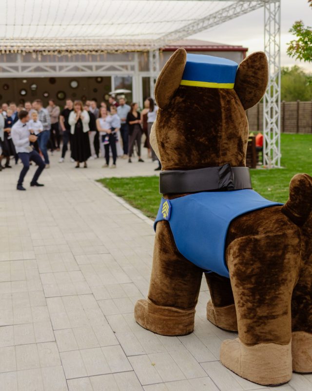 maskote na cetiri noge