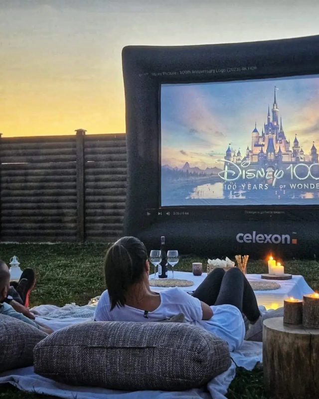 Bioskop na otvorenom